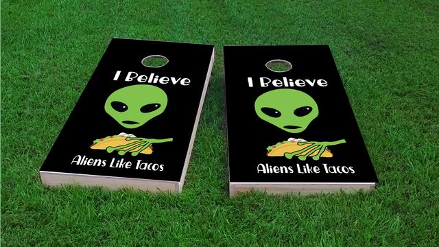 Aliens Like Tacos Themed Custom Cornhole Board Design