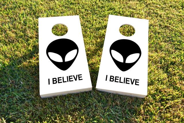 Aliens - I believe Themed Custom Cornhole Board Design