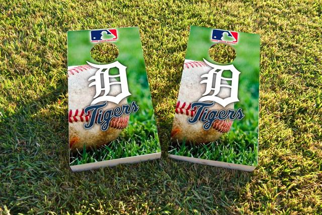 MLB (Detroit Tigers) Themed Custom Cornhole Board Design