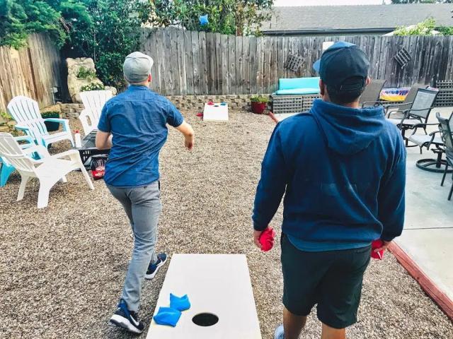 How to toss a cornhole bag like a pro