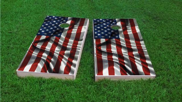 Waving American Flag Cornhole Game Set