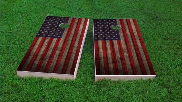 Worn Woodslat American Flag USA Cornhole Game Set